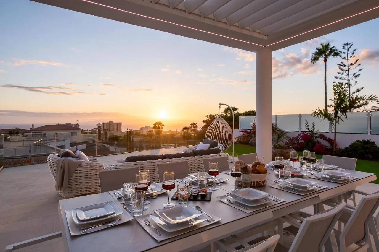 Karat Royal White Villa Costa Adeje